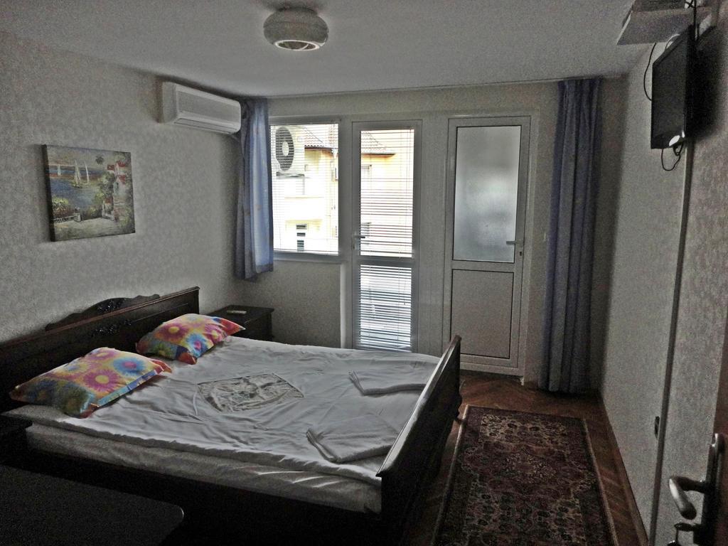 Guest Rooms Casa Luba Sveti Vlas Cameră foto