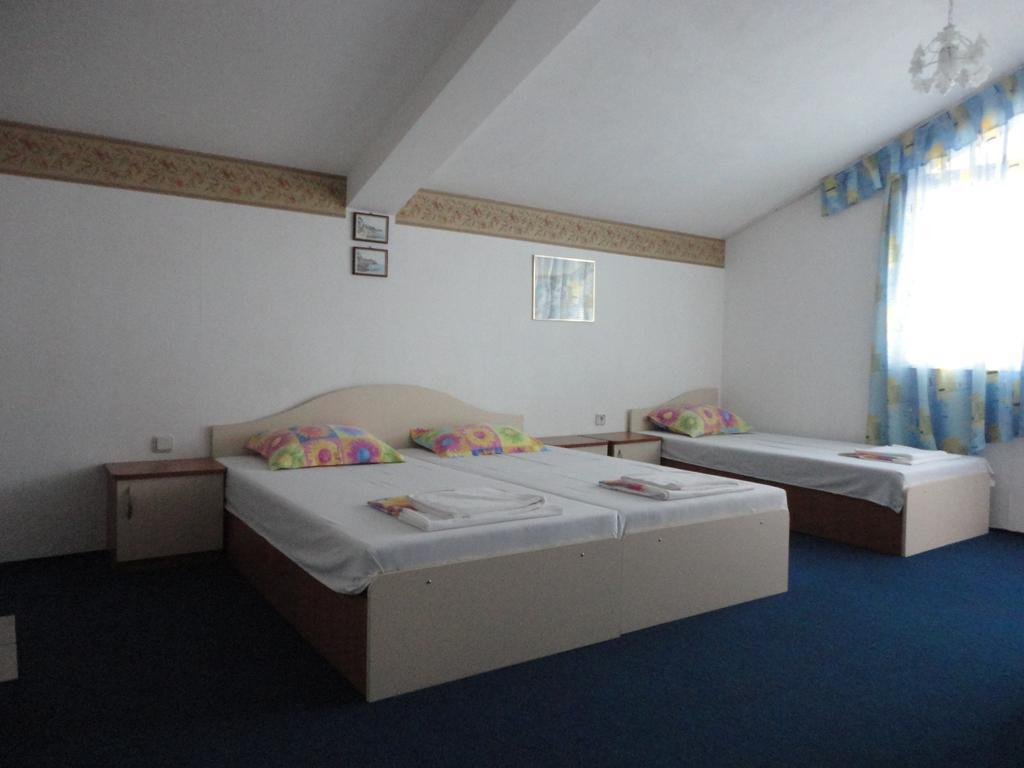 Guest Rooms Casa Luba Sveti Vlas Cameră foto